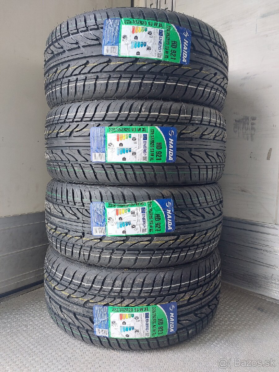 Letné pneumatiky 225/35R20 XL DOT2023