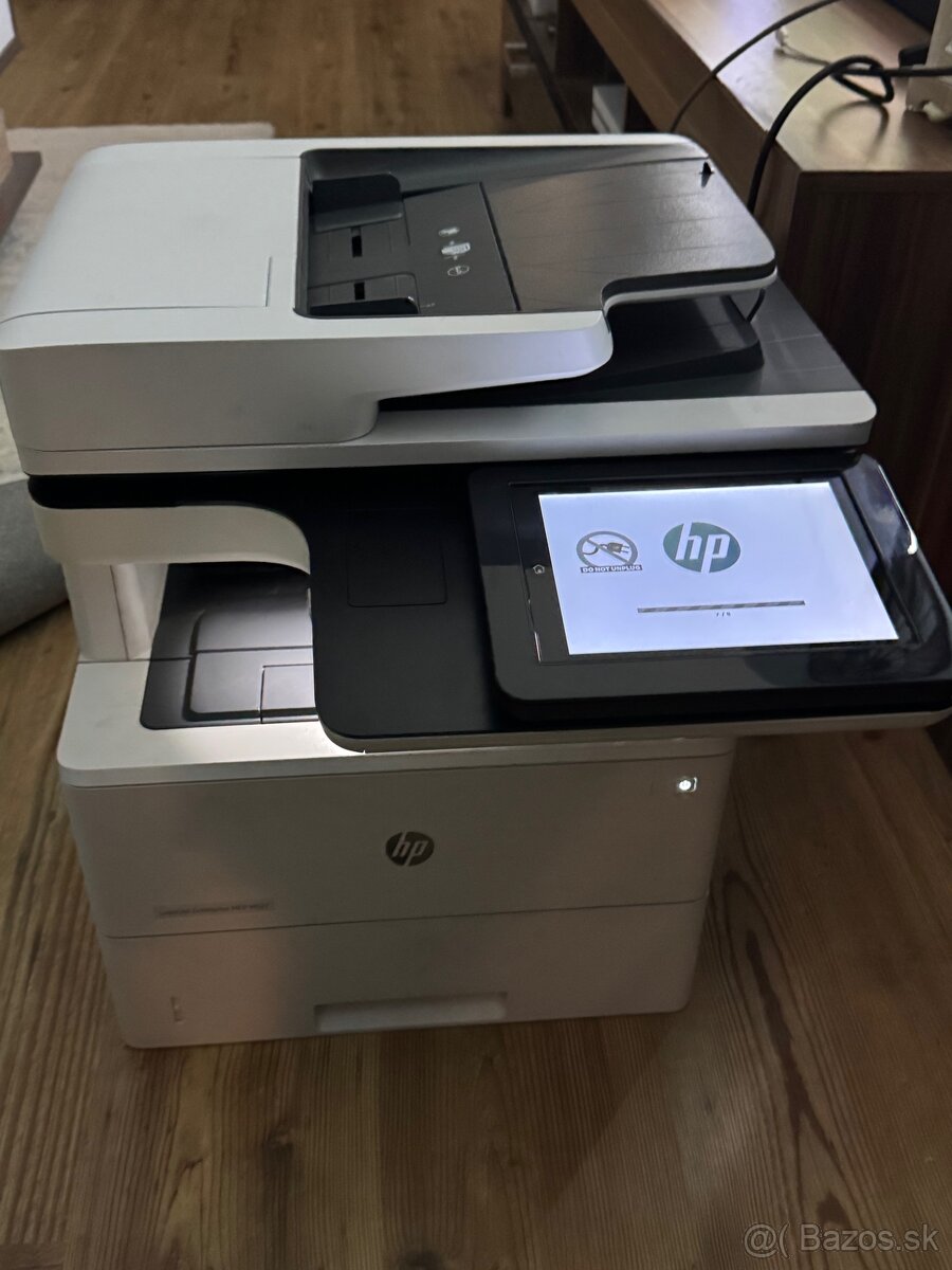 HP LaserJet MFP M527