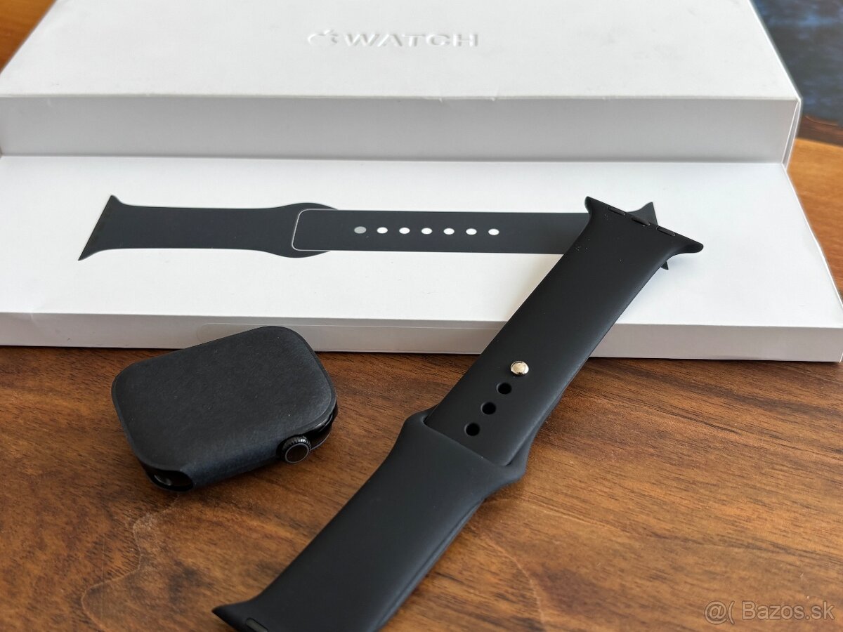 Apple Watch 10 42mm Jet Black nenosené