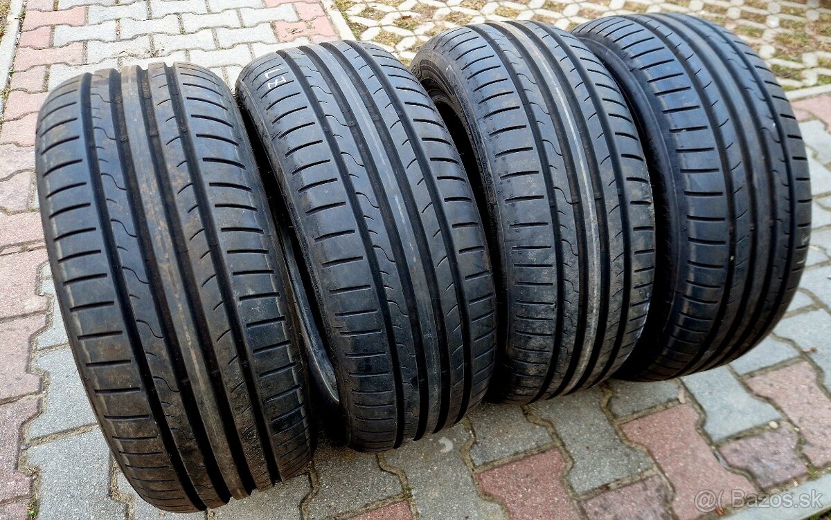 205/55R16 Dunlop SportbluResponse