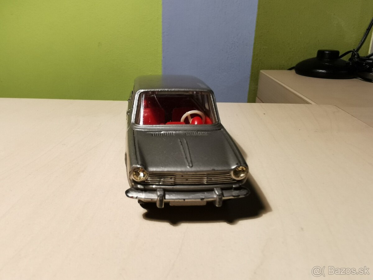 Dinky toys Simca 1500