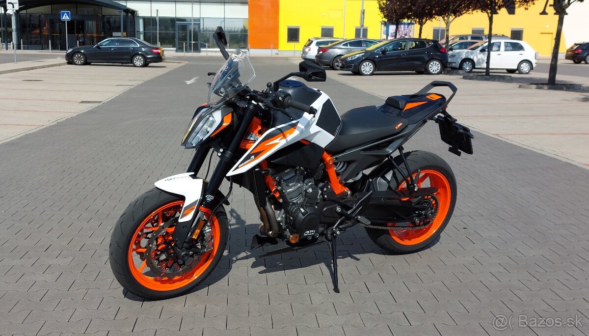 KTM Duke 890R