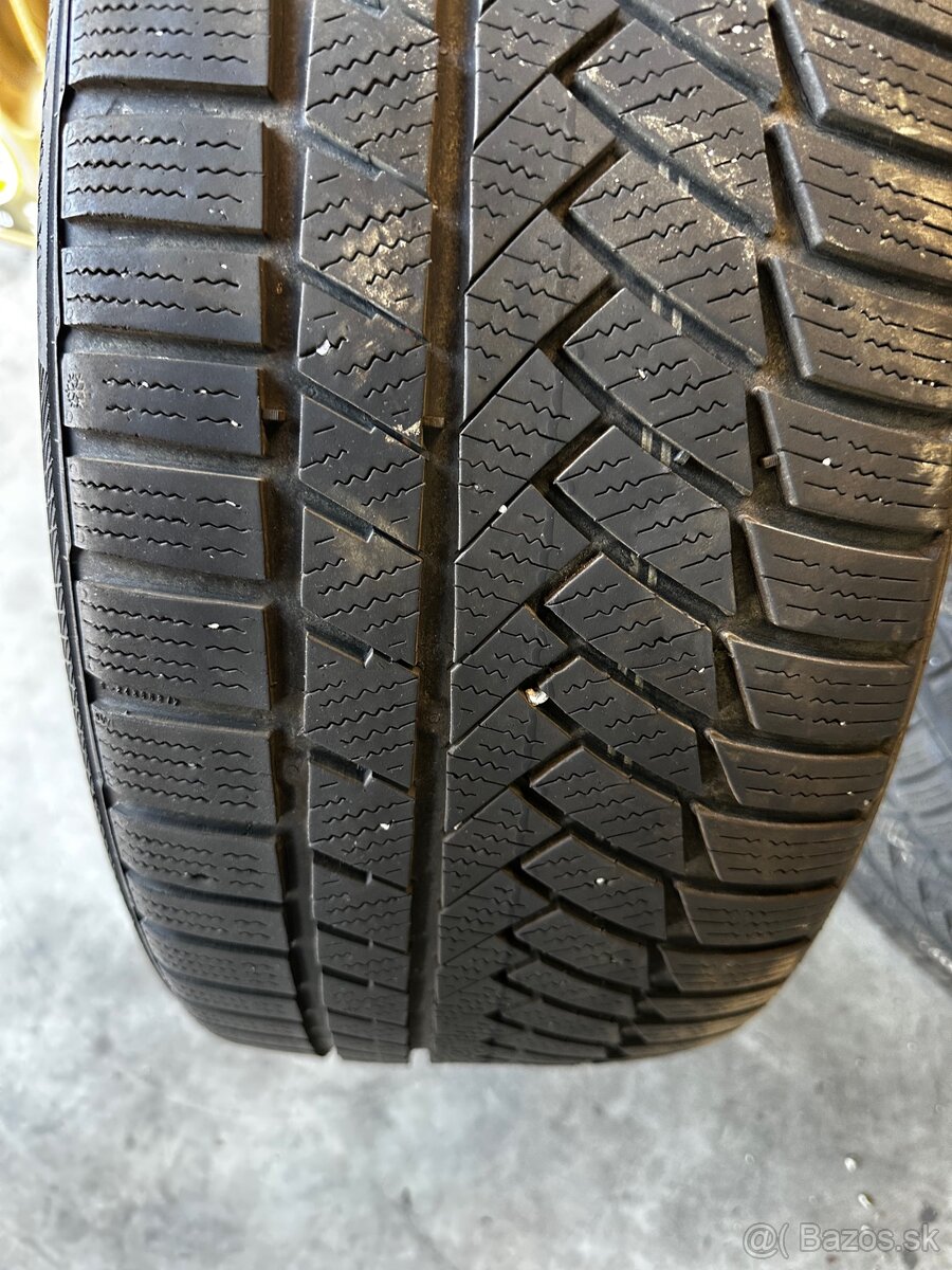 235/35 R19 Zimné