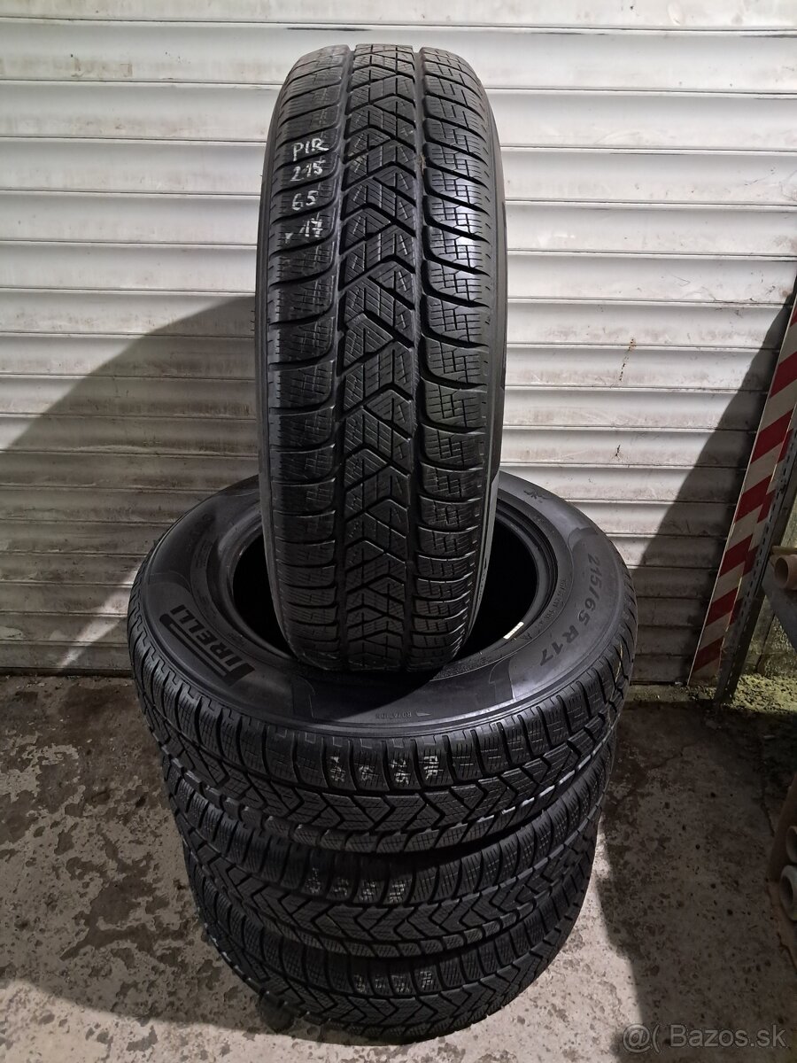 Pirelli zimné 215/65/R17