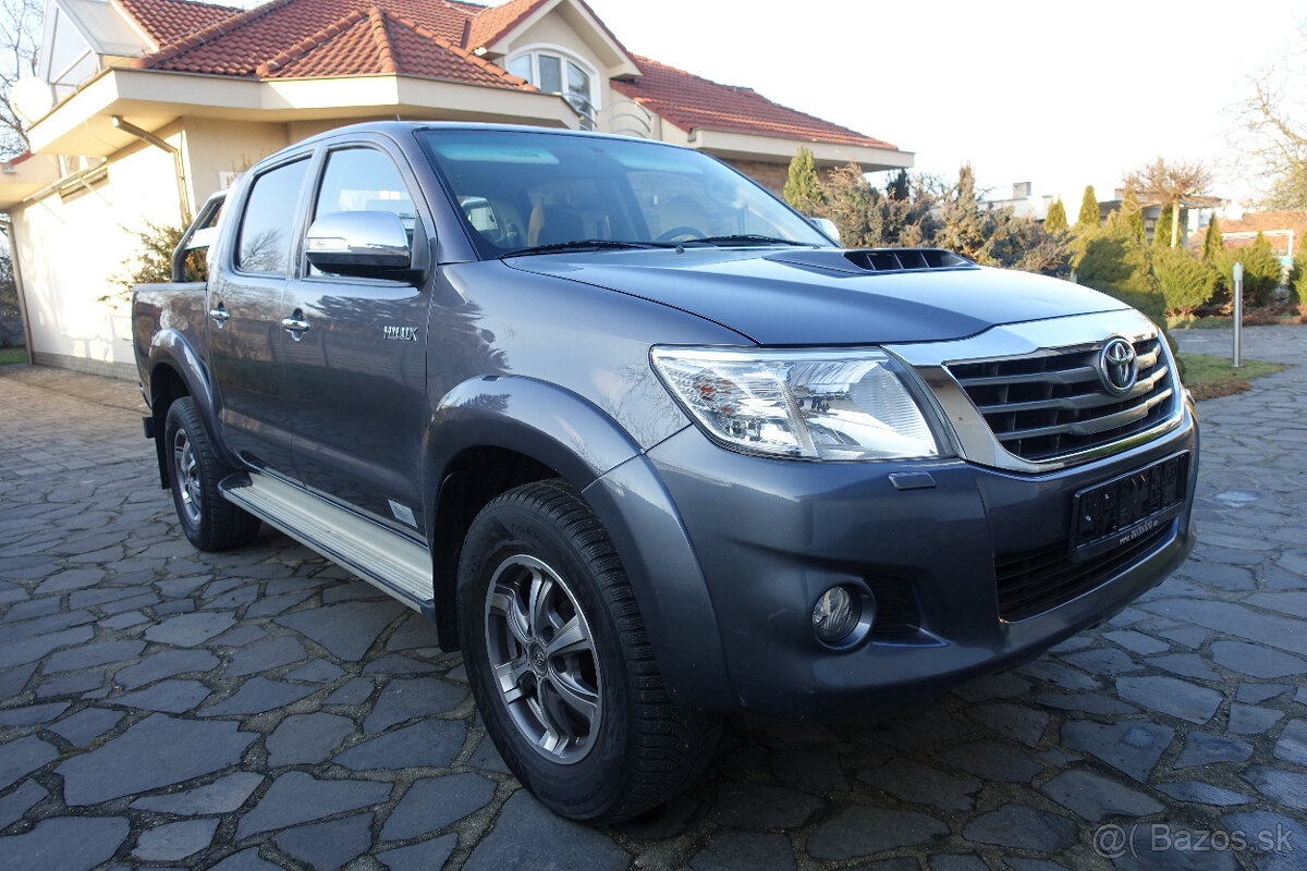 Toyota Hilux DC 3.0 I D-4D Sol pick up, M5, 126kW, 4d.