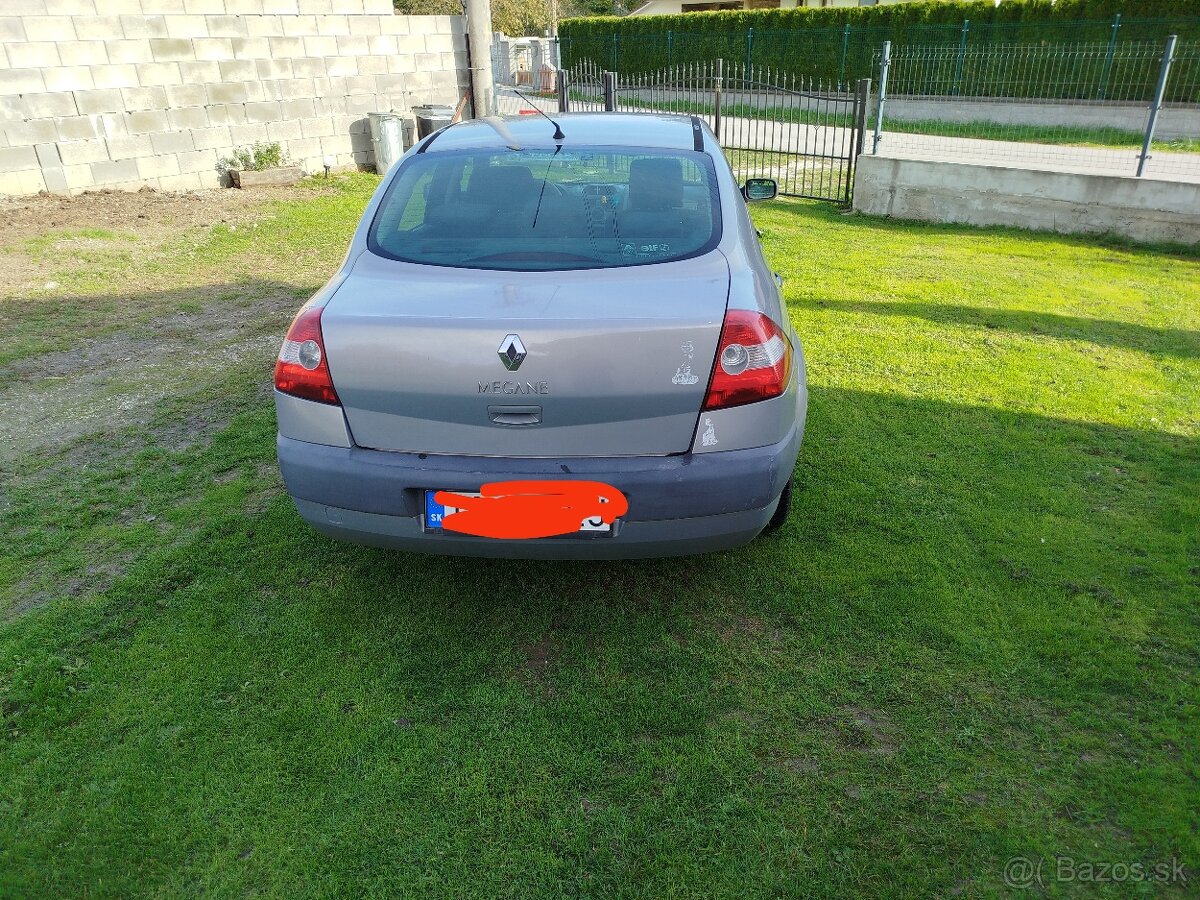 Predám Renault Megan sedan 1.6.benzin