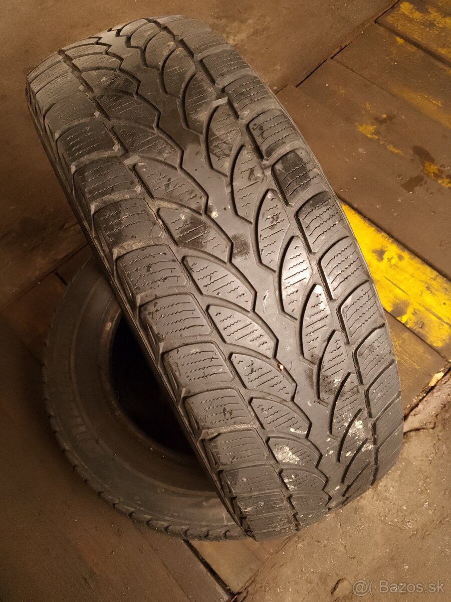 2x zimné pneumatiky 195/65 r 15