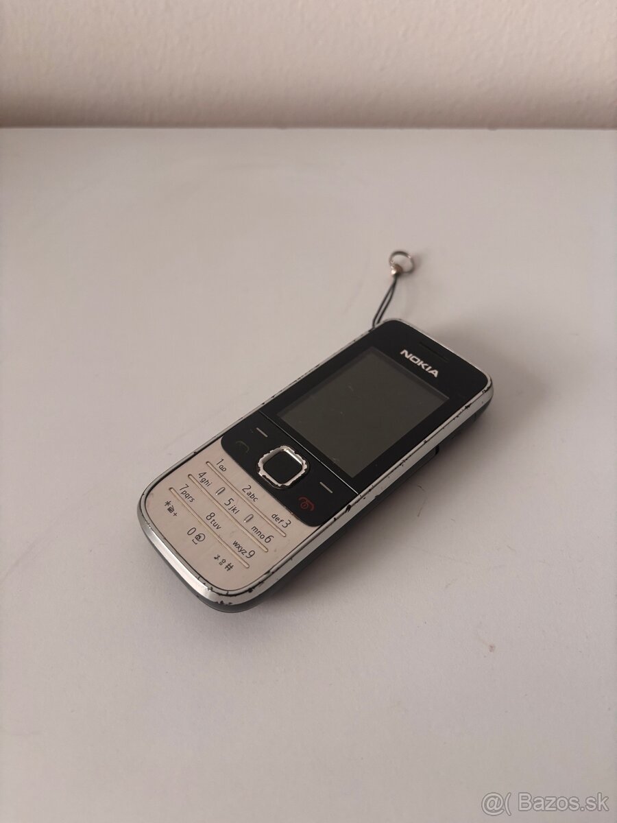 Nokia 2730