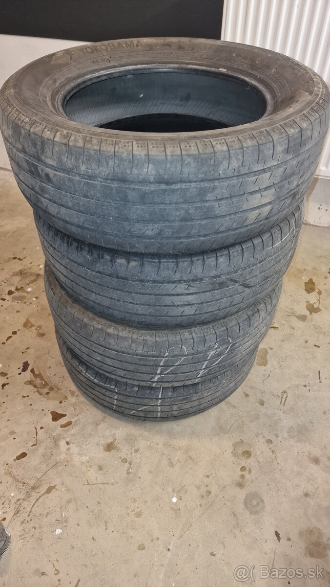 205/60 R16 Yokohama BlueEarth GT