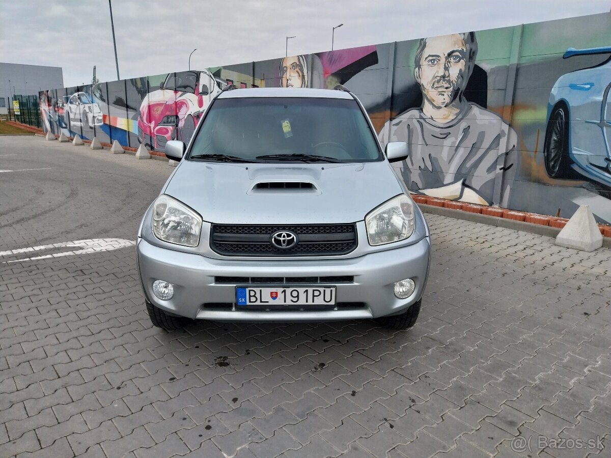 Predam toyota rav4 2.0 d4d 85kw M5 Rok2004 3dv Ťažné