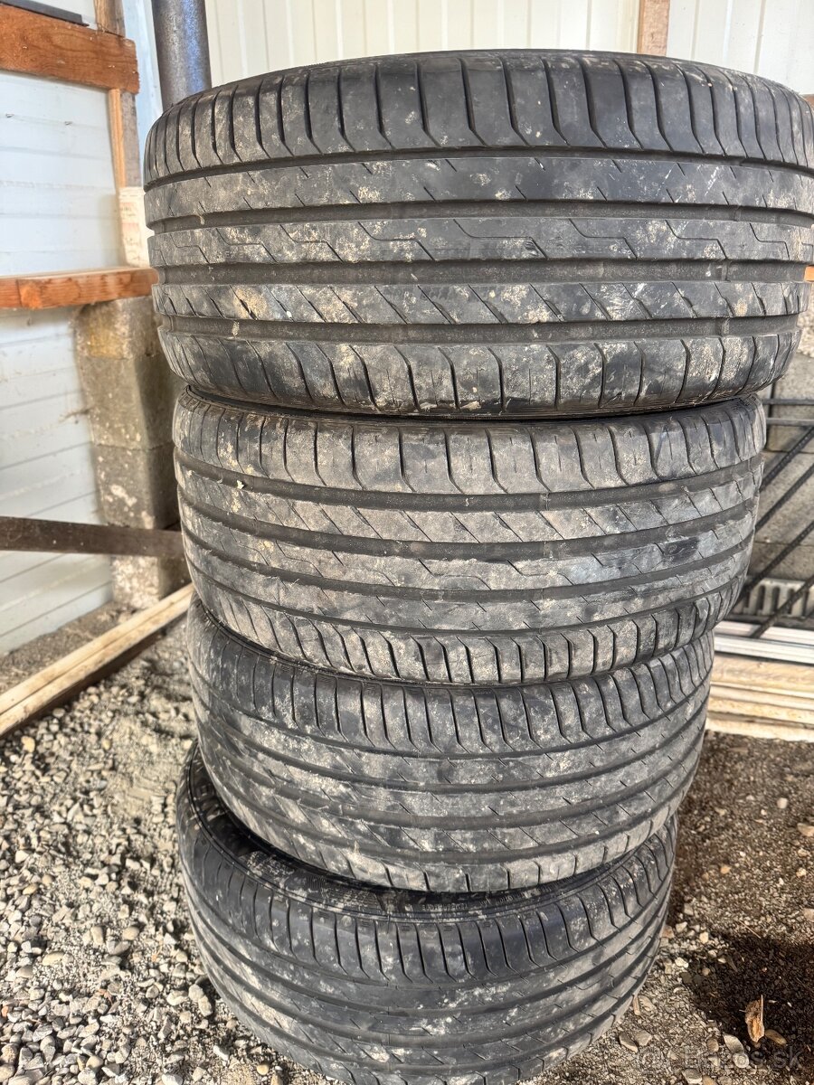 225/45r17