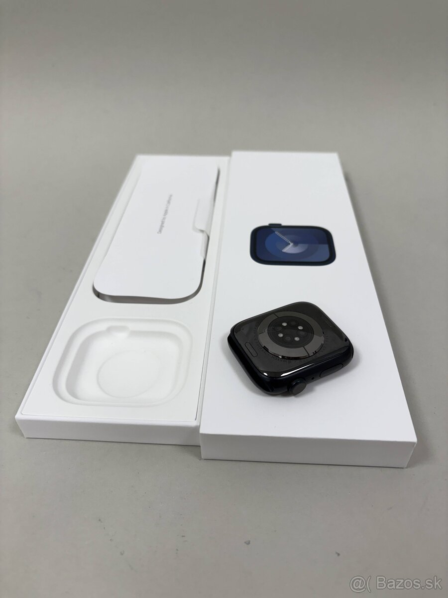 Apple Watch 9.45mm Midnight-Batéria 100%