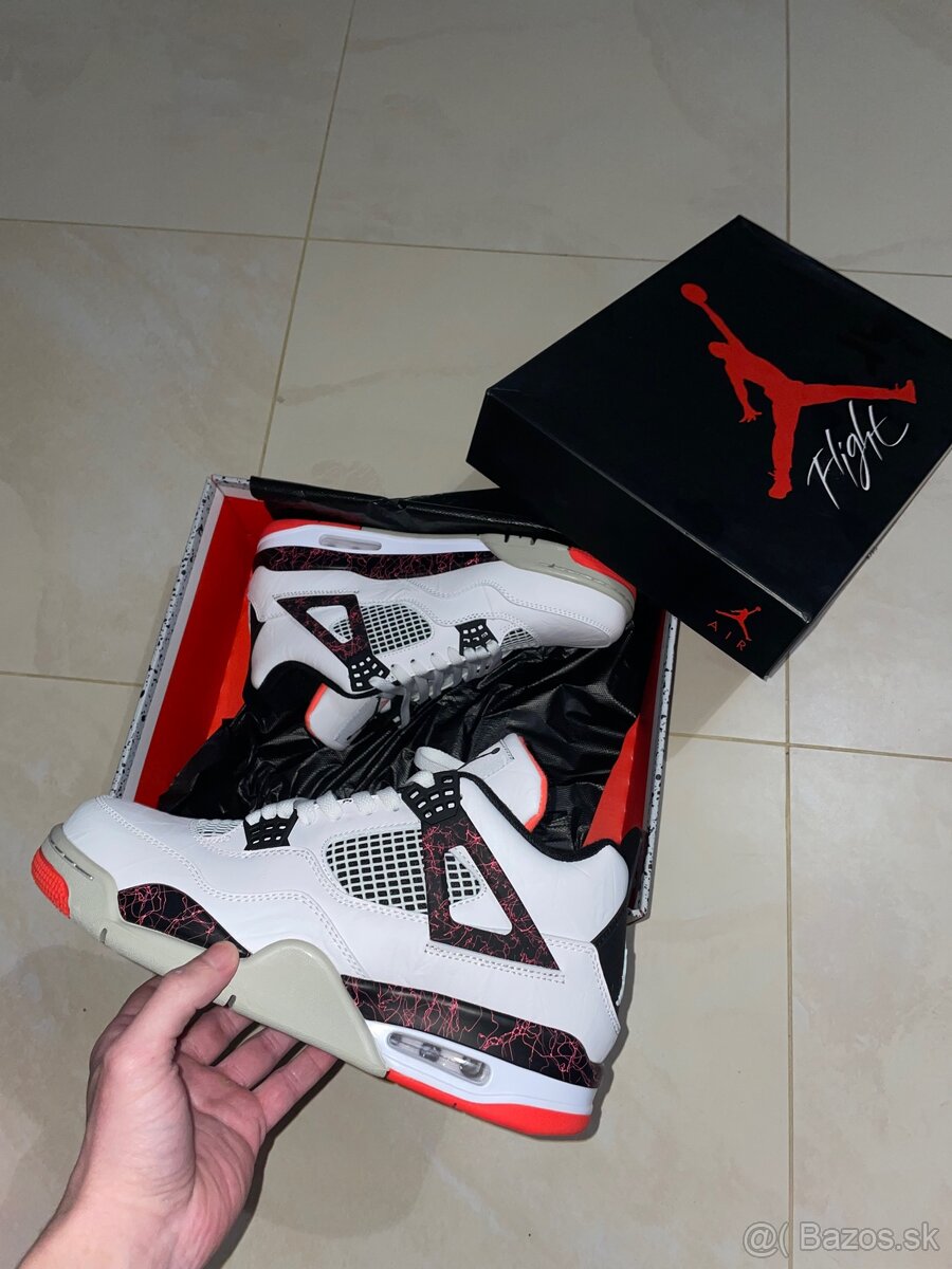 Air Jordan Retro 4 Flight Nostalgia