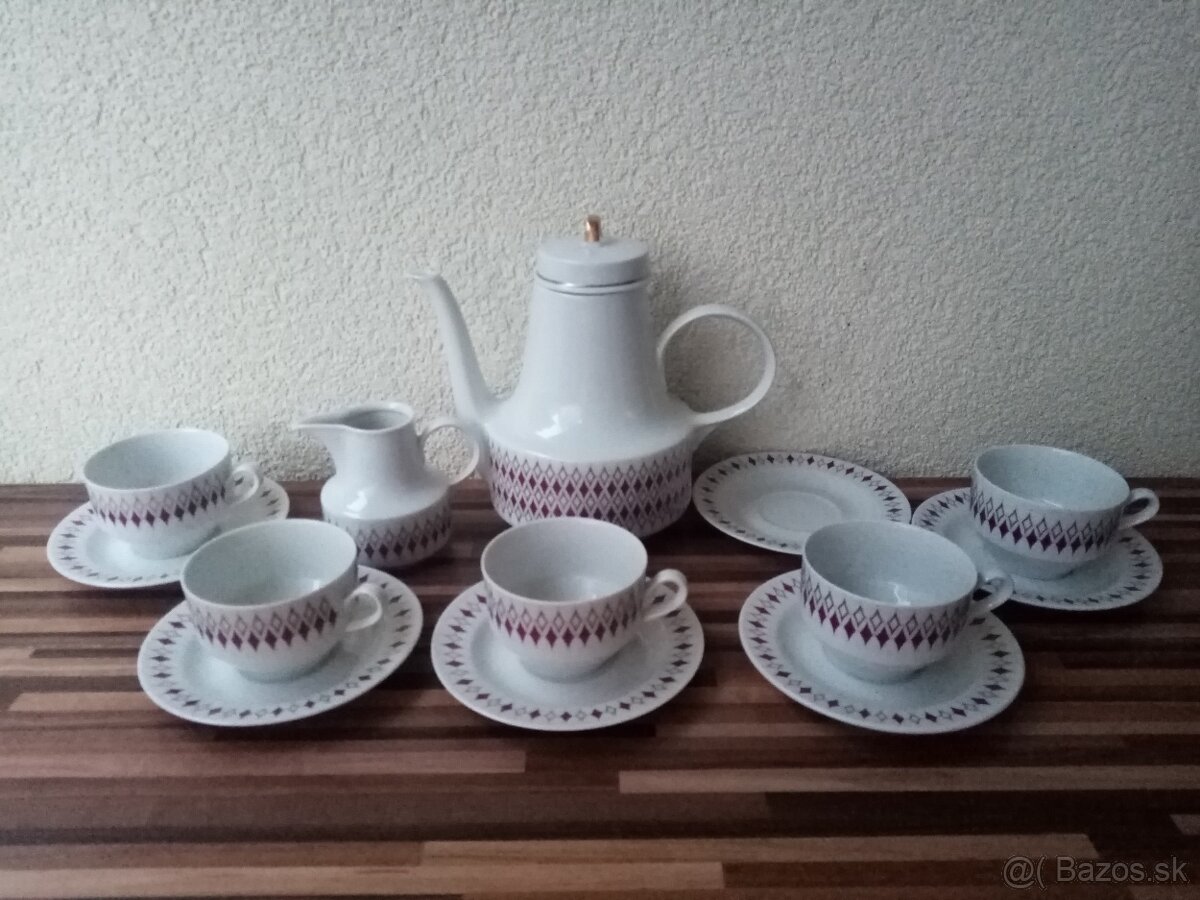 Stará porcelánová čajová súprava z bývalej GDR