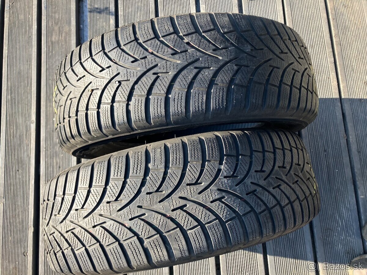 Toyo 195/65 R15 zimne pneu