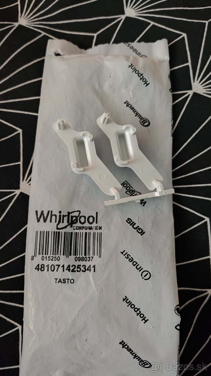 Whirlpool tlačidlá na práčku