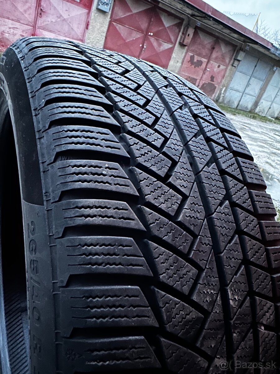 Continental 265/40 R20 104V XL zimne