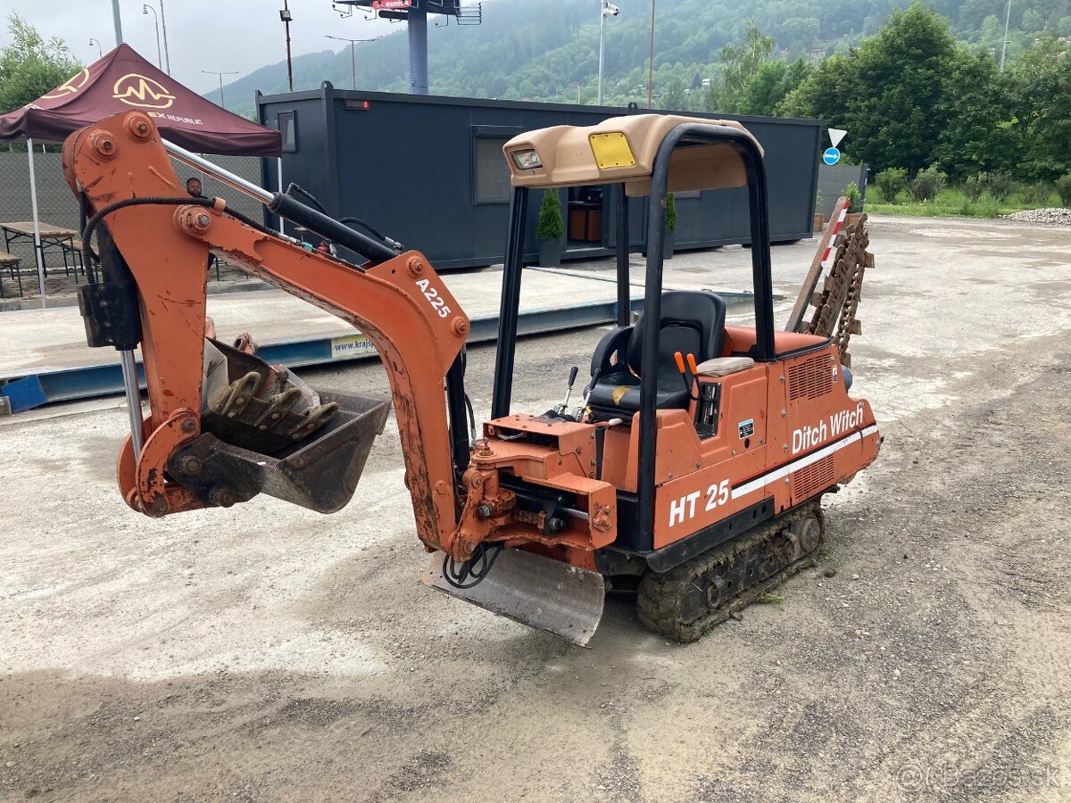 Ryhovač Ditch Witch A225