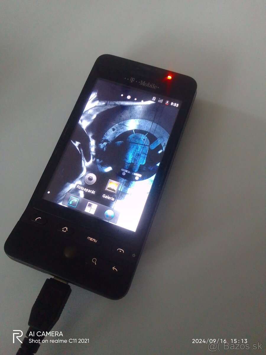 HTC hero100 Top stav