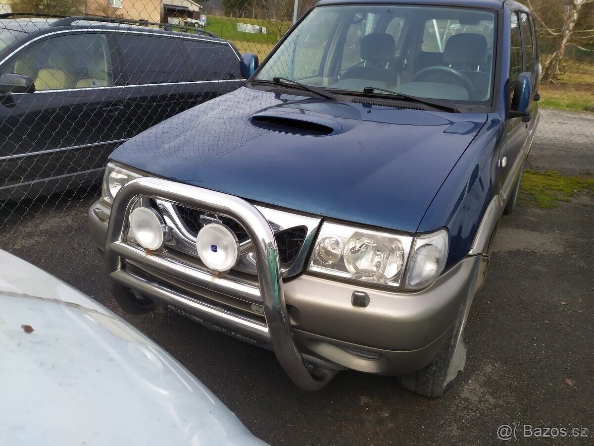 Nissan Terrano 2,7 TDI r.v. 2003 na N.D.