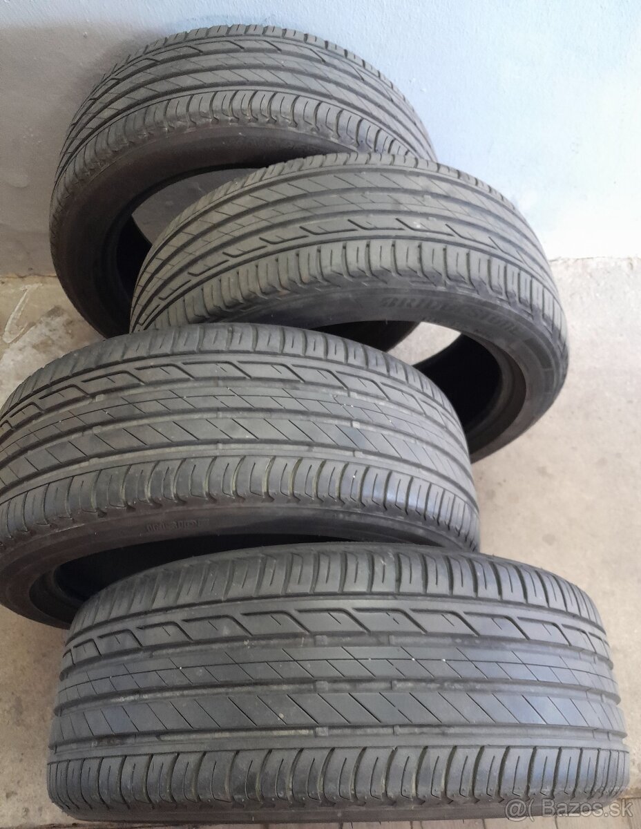 4x Letné pneumatiky 215/50 R18 92V