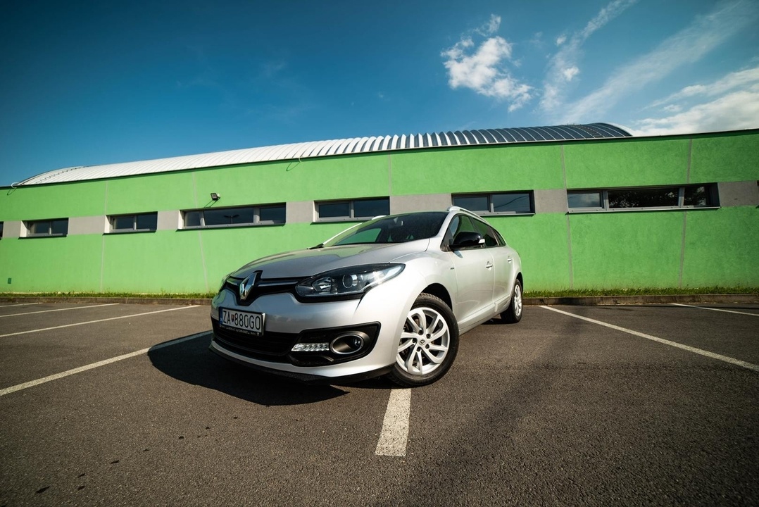 Renault Mégane Combi GrandTour 1,5 DCI-Limited Aj na SPLÁTKY