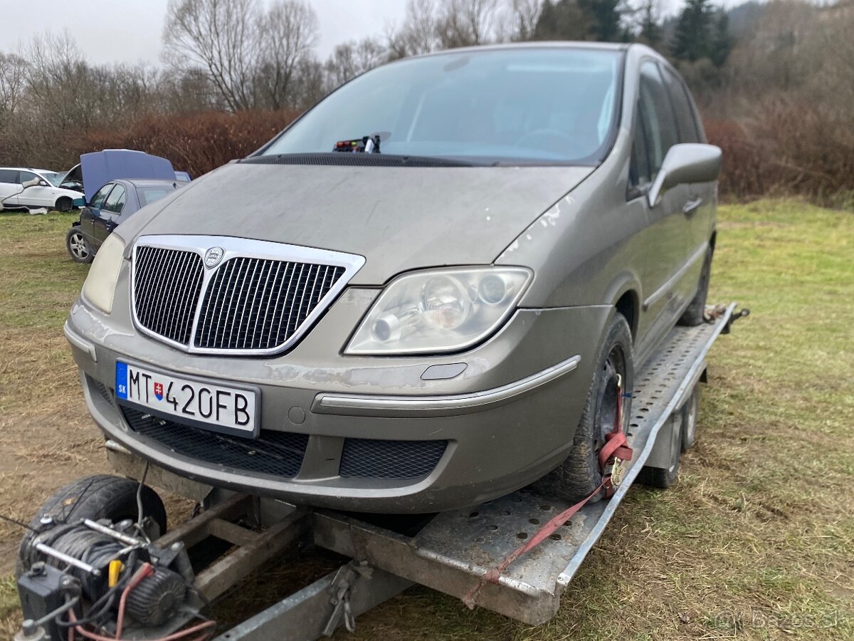 Lancia phedra 2.2 hdi rozpredam na nahradne diely