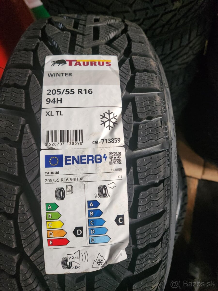 Taurus Winter 205/55 R16 94H