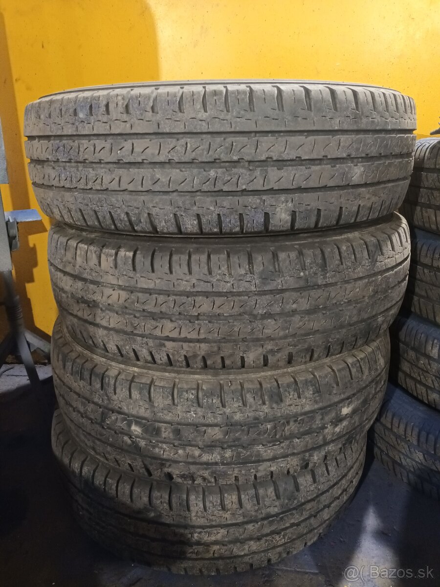 Predám letné pneu 215/75r16 c