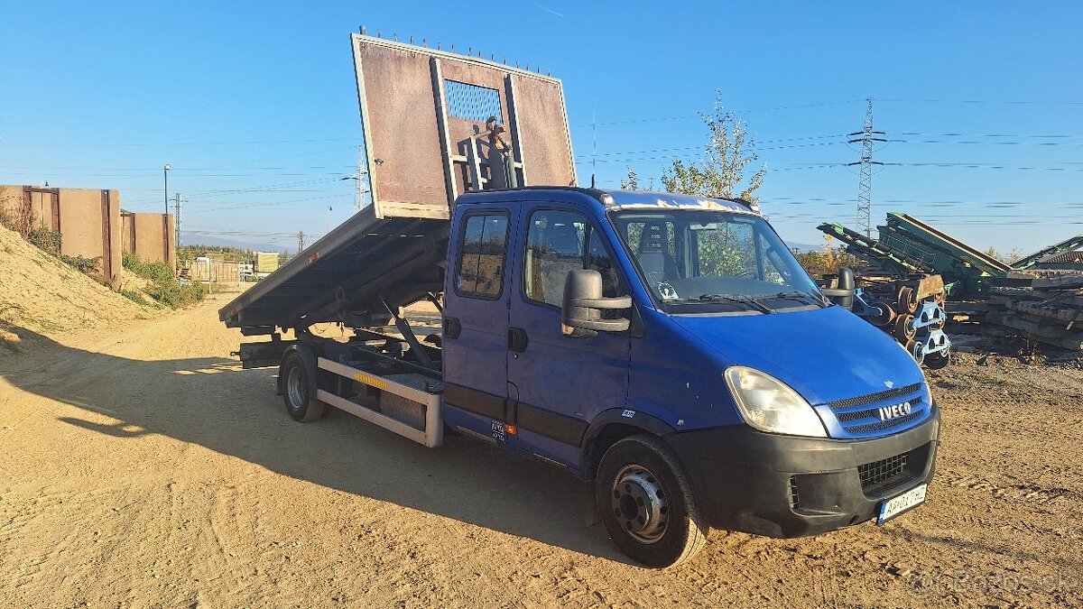 IVECO HAKOVY NOSIC KONTAJNEROV - 165.000KM - 3.0 DIESEL 6.3T