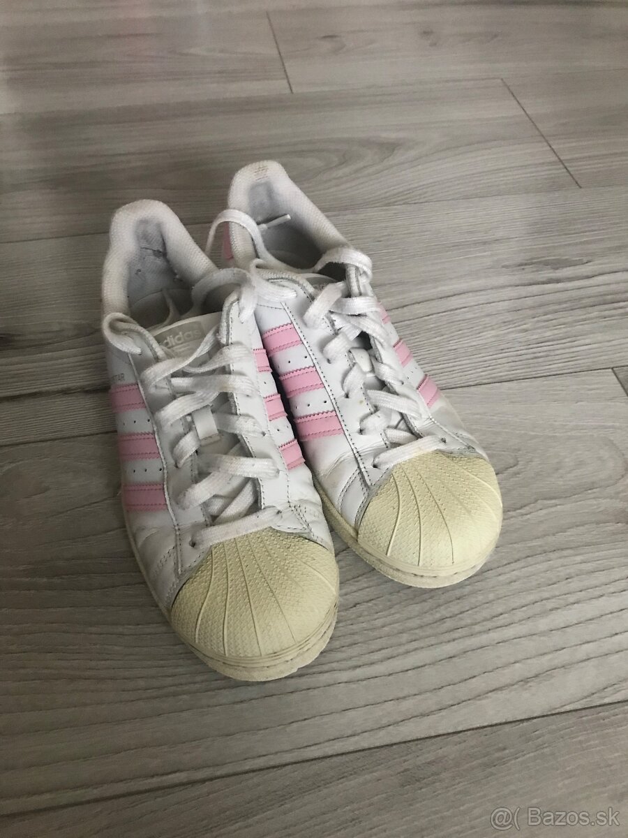 Tenisky Adidas č.5,5