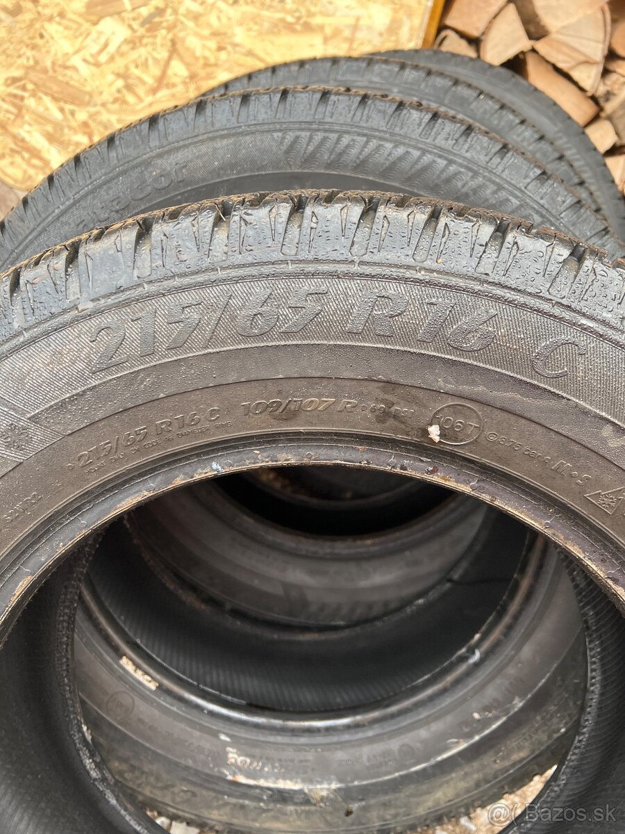 215/65 R16C