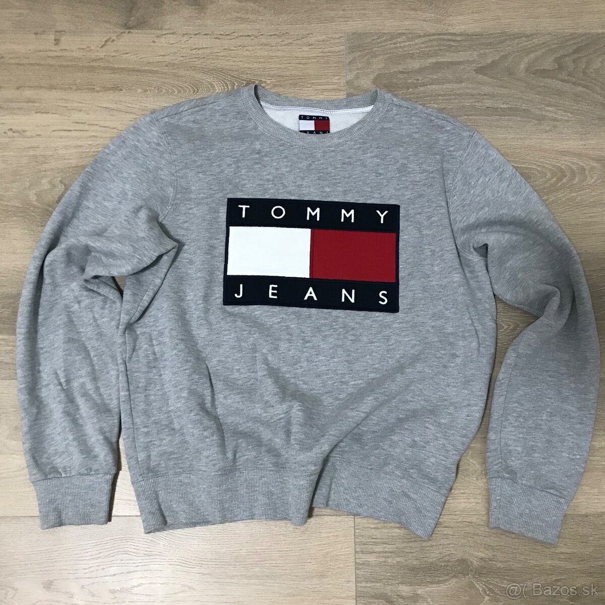 Sveter Tommy Jeans