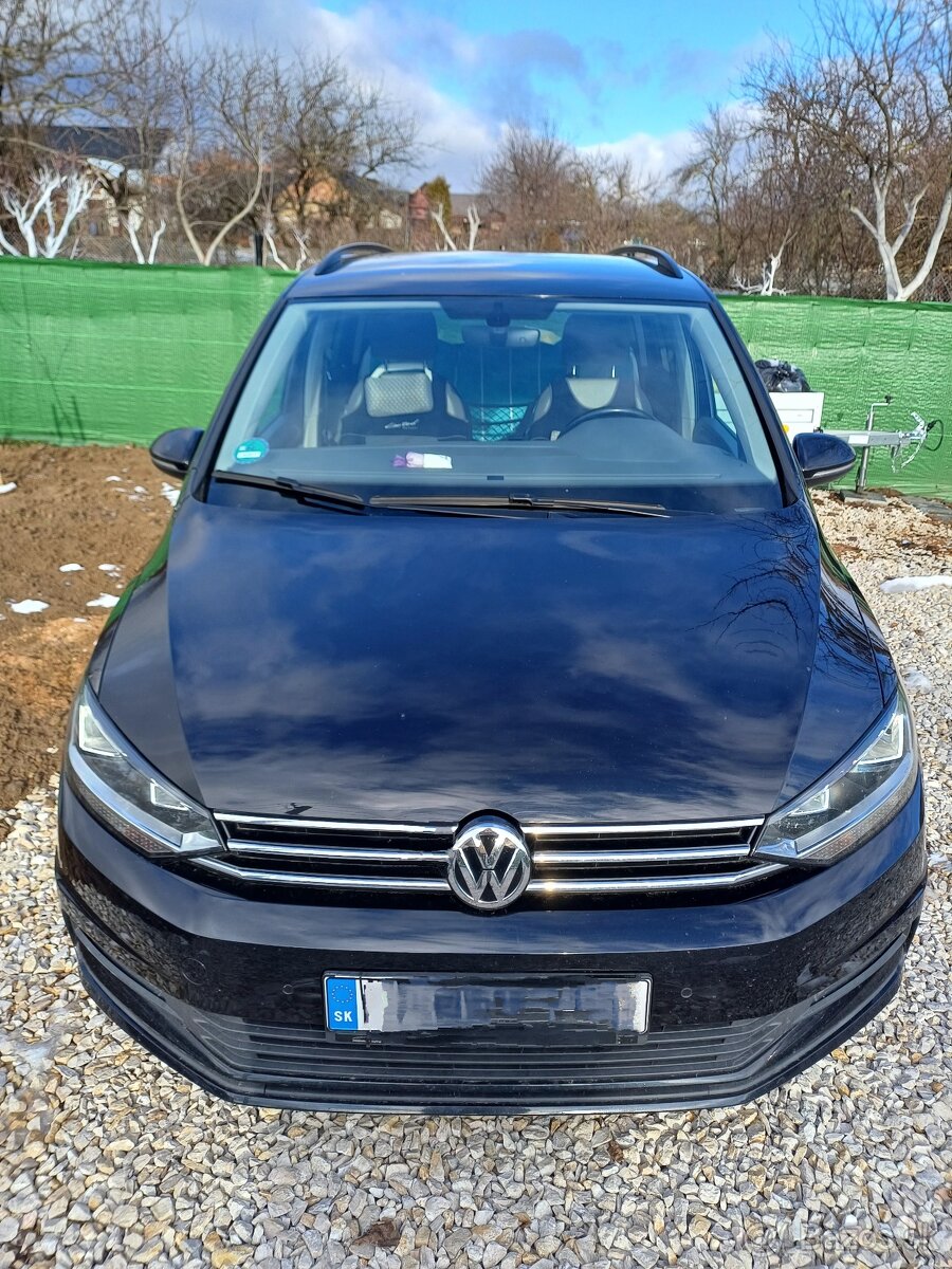 VW touran 2.0 tdi rok 2017