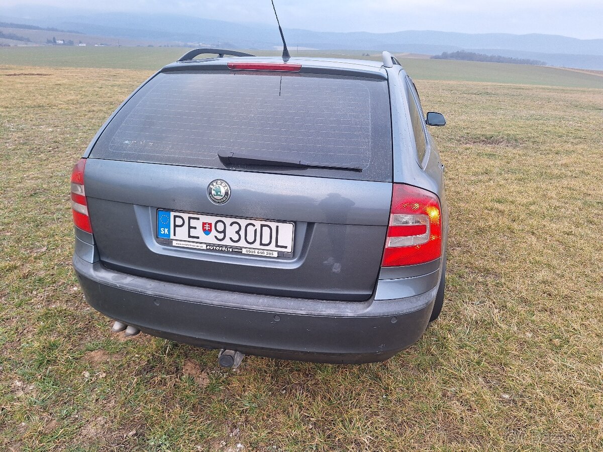 Predam skoda octavia dsg