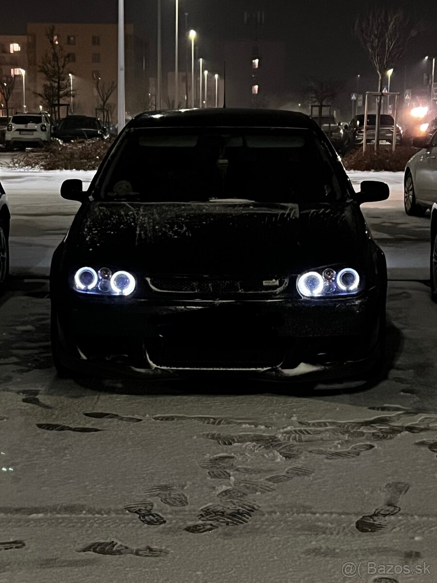 Angle Eyes golf 4