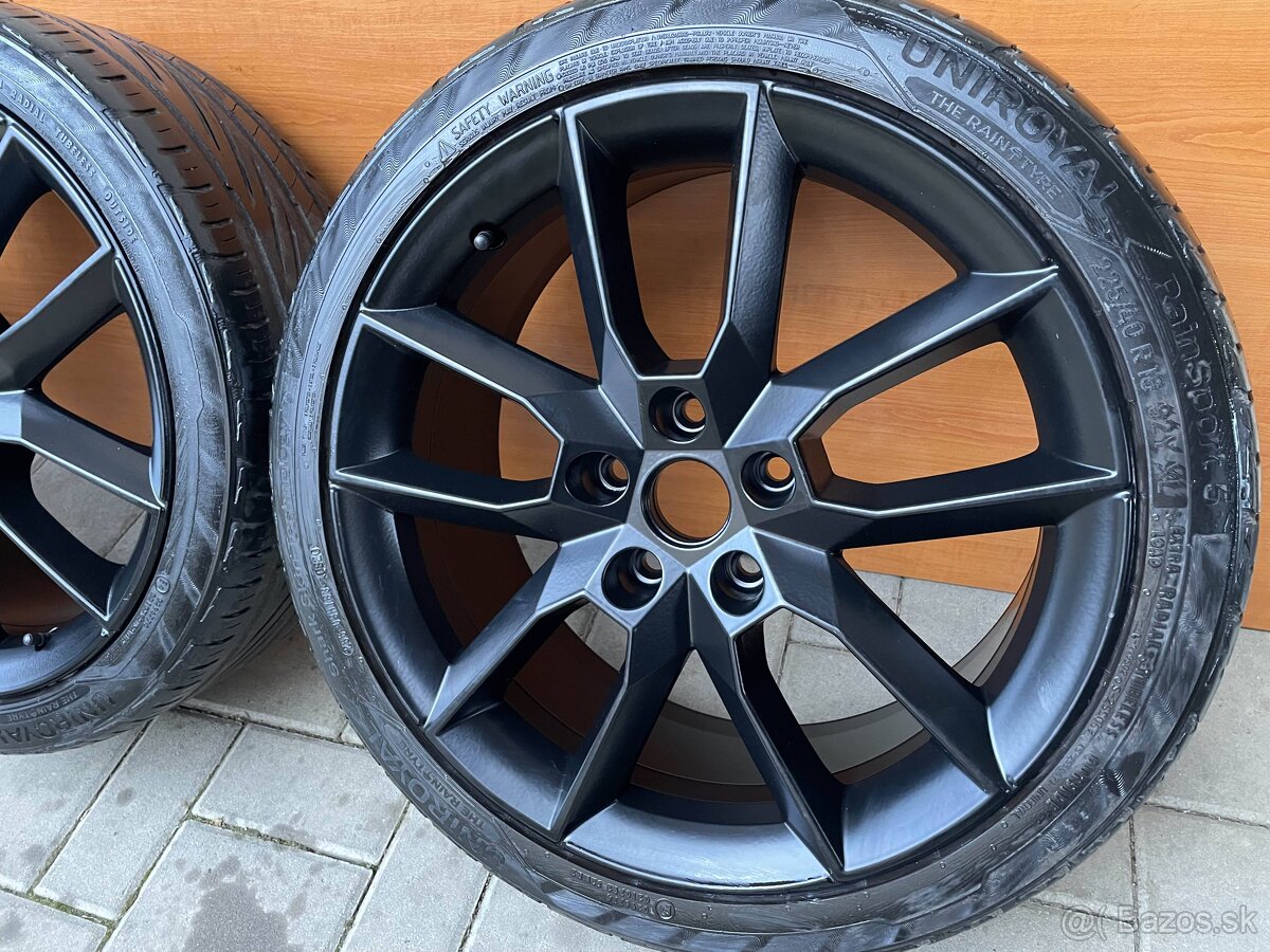 GEMINI SCHWARZ skoda Octavia RS 3 5x112  7,5x18 ET 51