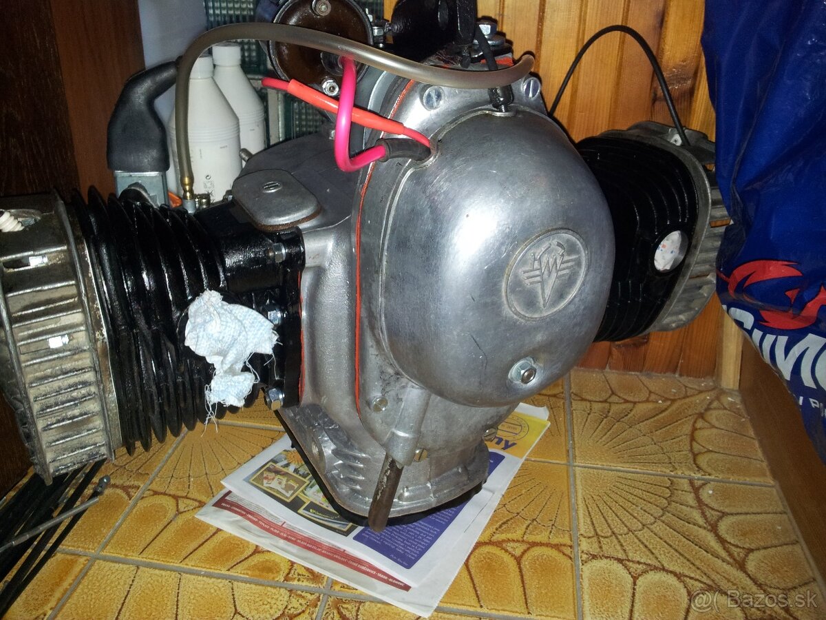 Motor na K750 Dneper,  M72, po renovácii