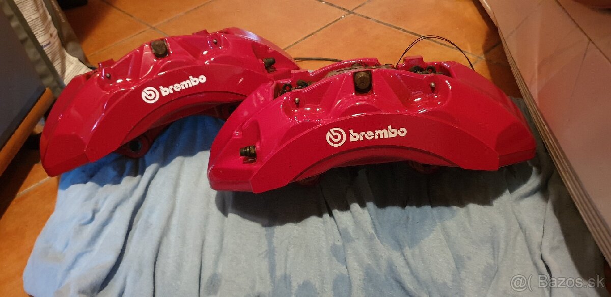 Brembo 6 piestikové brzdy