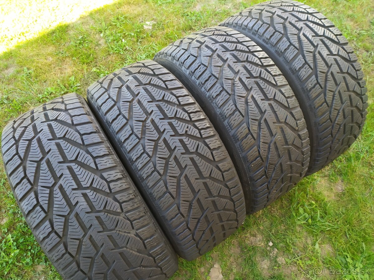 Zimné gumy Sebring 235/45 R18 4ks