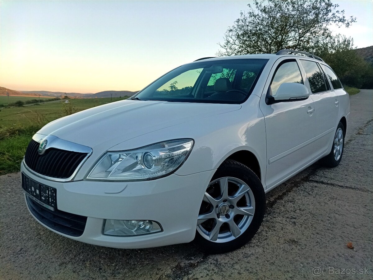 ŠKODA  OCTAVIA COMBI II 2.0 TDI CR XENON NAVI MODEL 2012