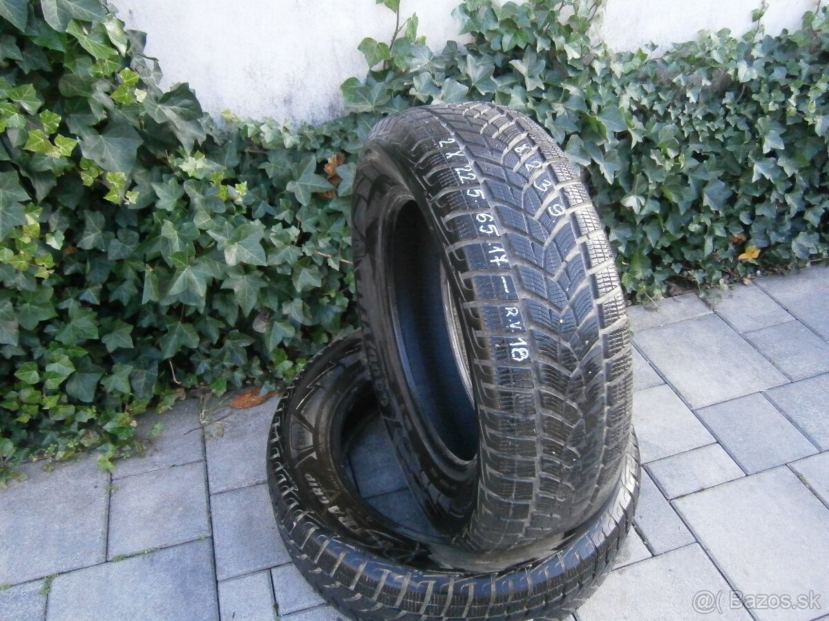 Predám 2x zimné pneu Goodyear 225/65 R17 102H