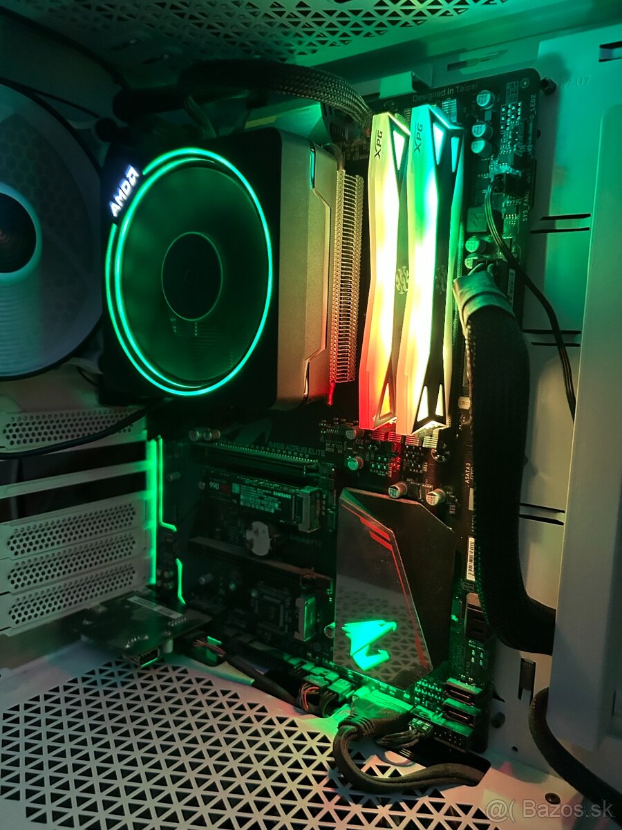 Ryzen 5600 G + B450 + 16 GB Ram + 512 GB XPG NVMe