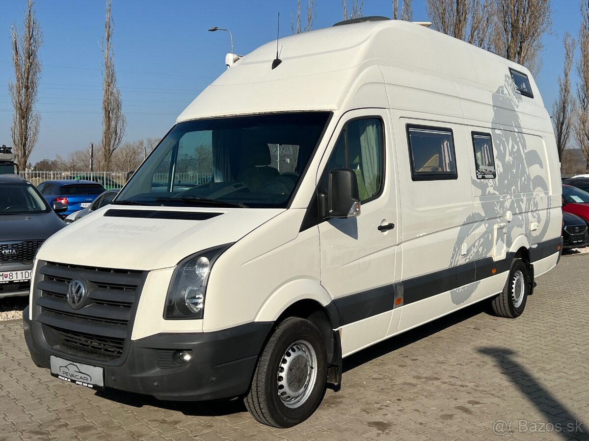 Obytná dodávka VW CRAFTER 2.5TDI 120kw MT6