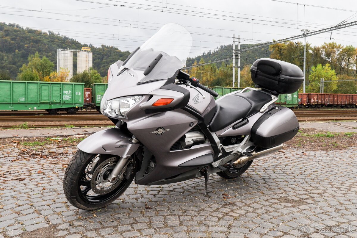 Honda Pan european ST 1300