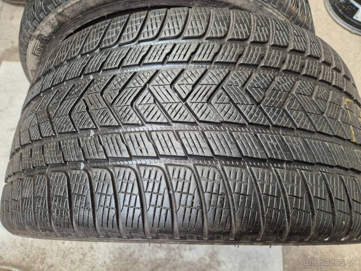 305/35 r21 zimné 2 ks PIRELLI dezén 6,4 mm DOT2021