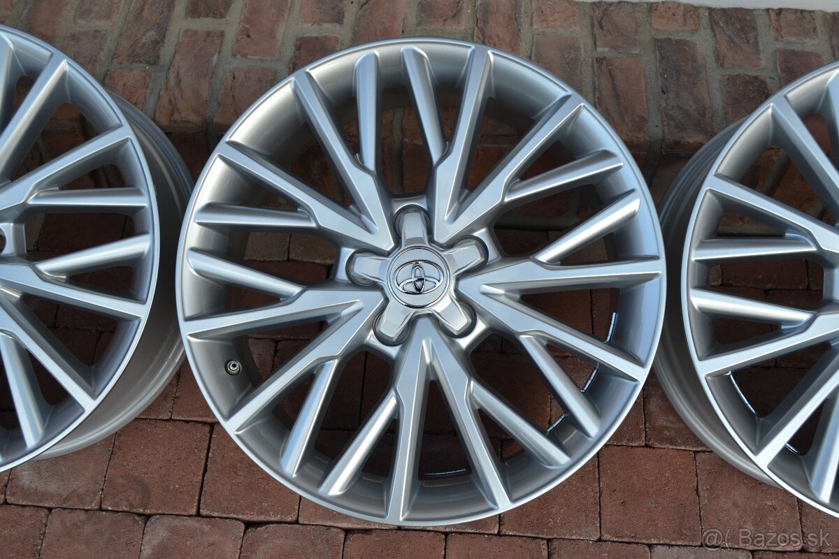 5x114,3 R18 Hlinikove disky Original Toyota C-HR