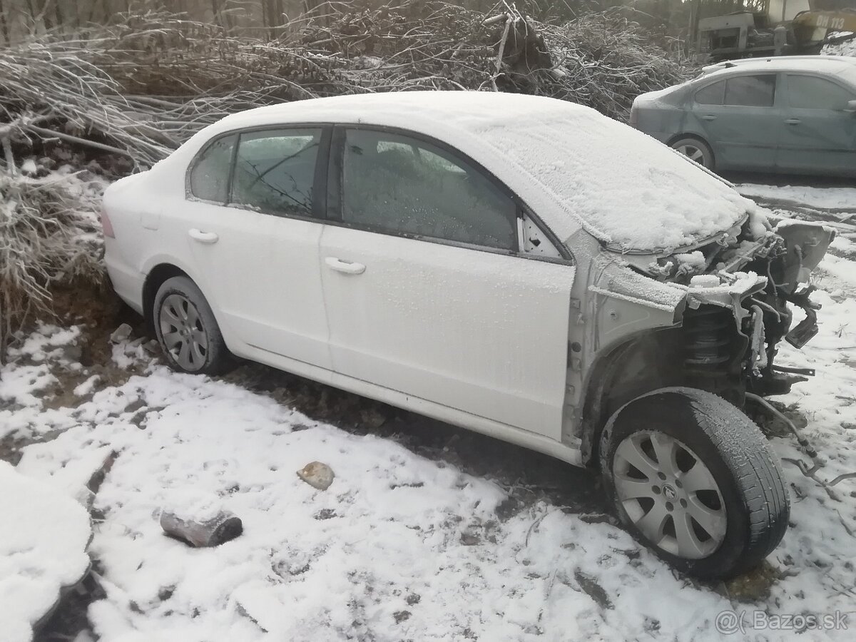 Rozpredám škoda superb facelift 2015