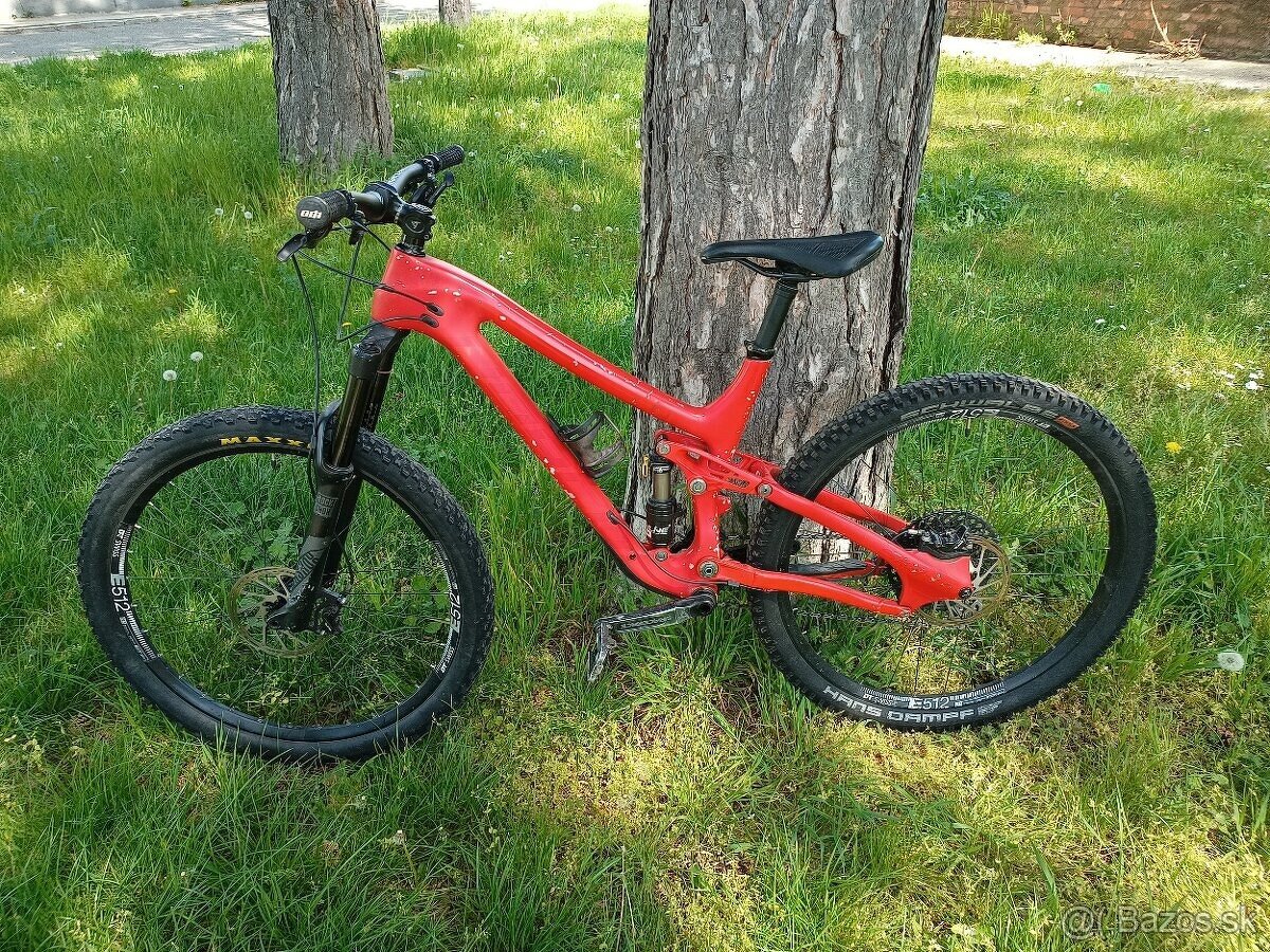 carbon downhill bike NORCO celopero 27,5", ram M