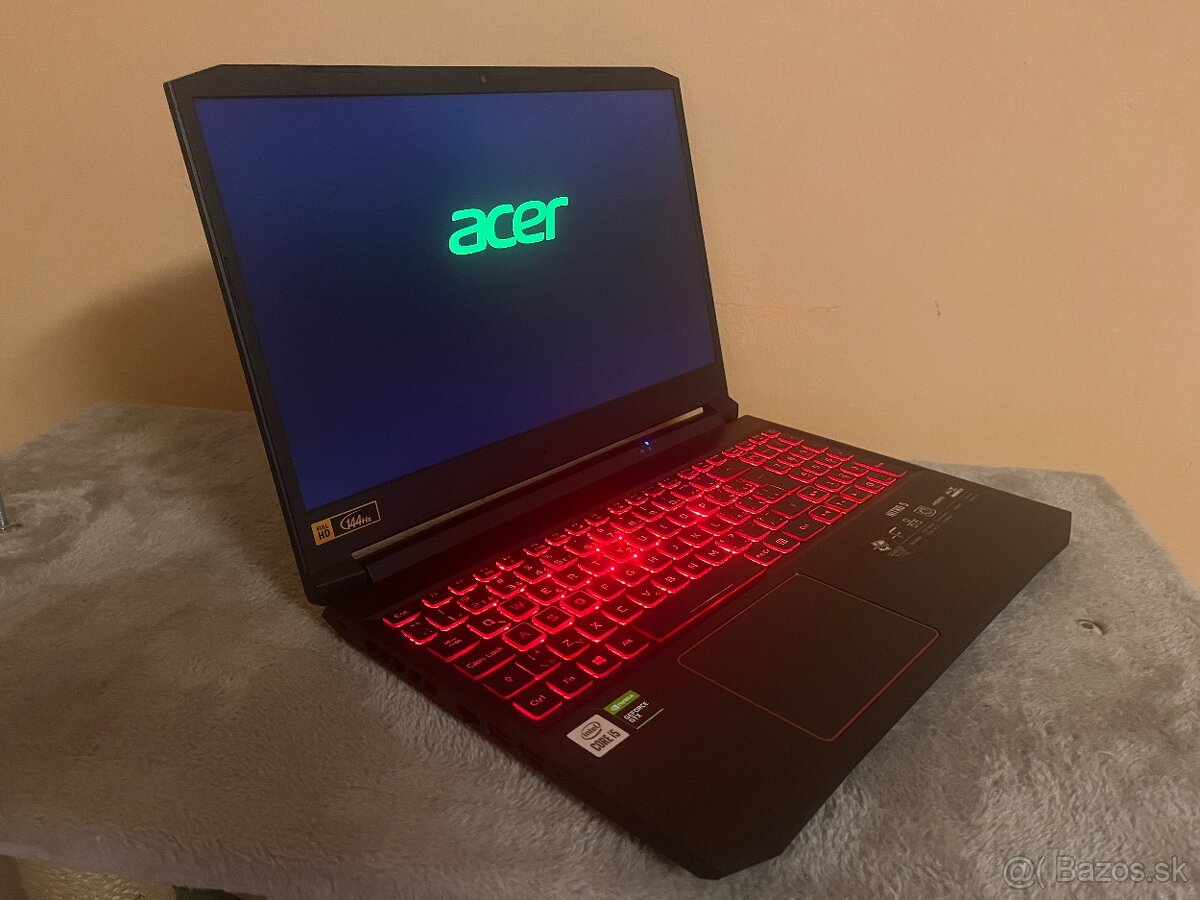 Predám herný notebook ACER NITRO 5